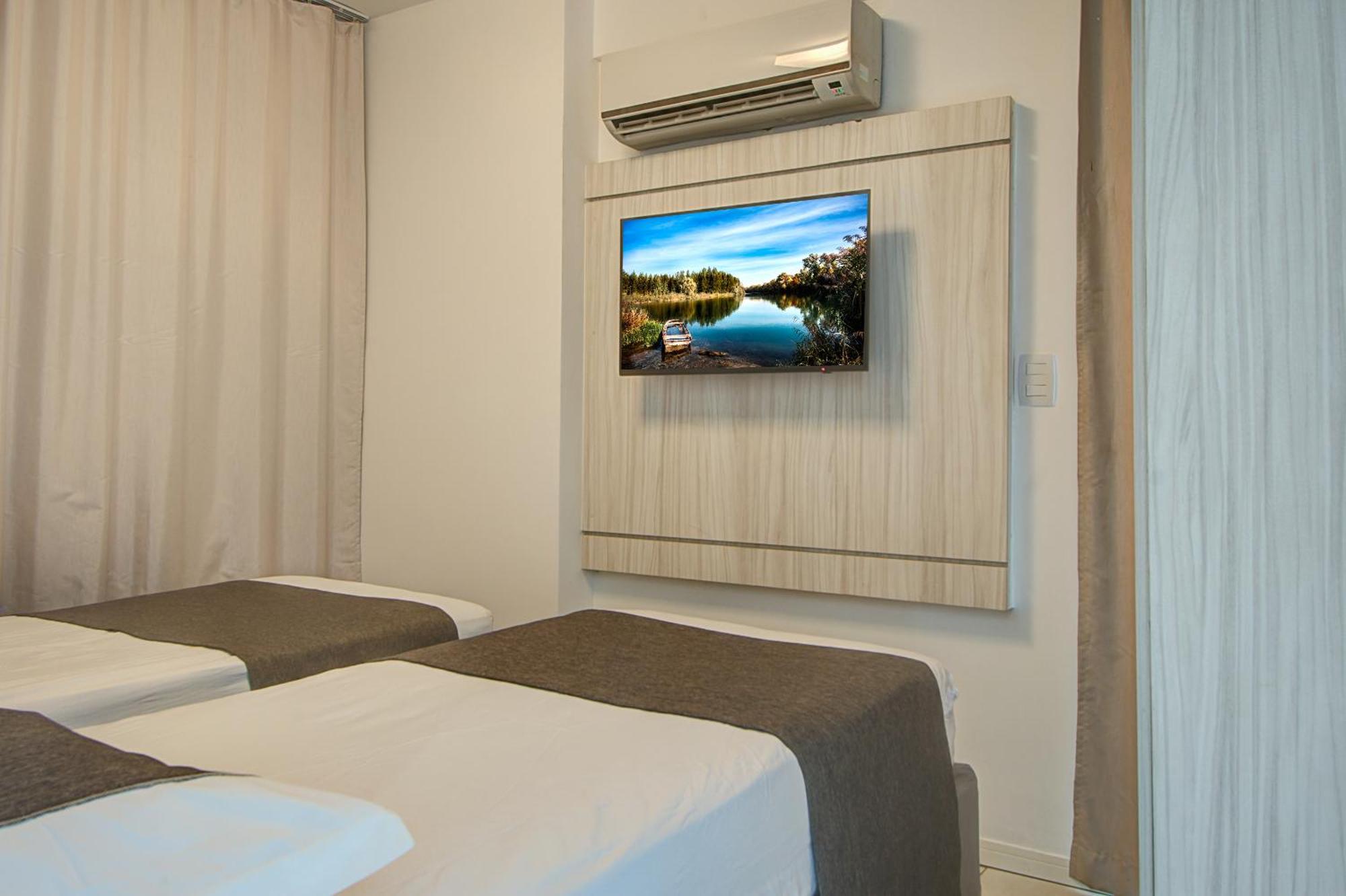 Beira Mar Apartment *